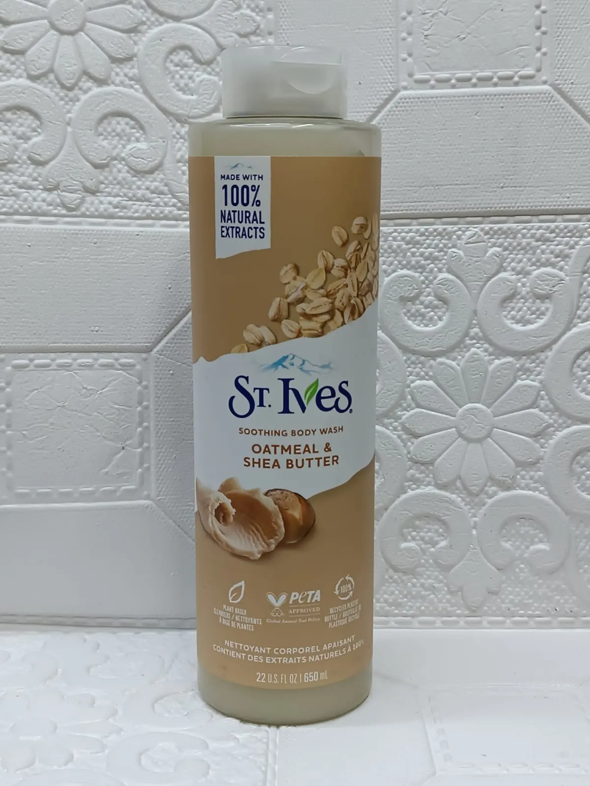 St. Ives Soothing Body Wash Oatmeal And Shea Butter 650ml
