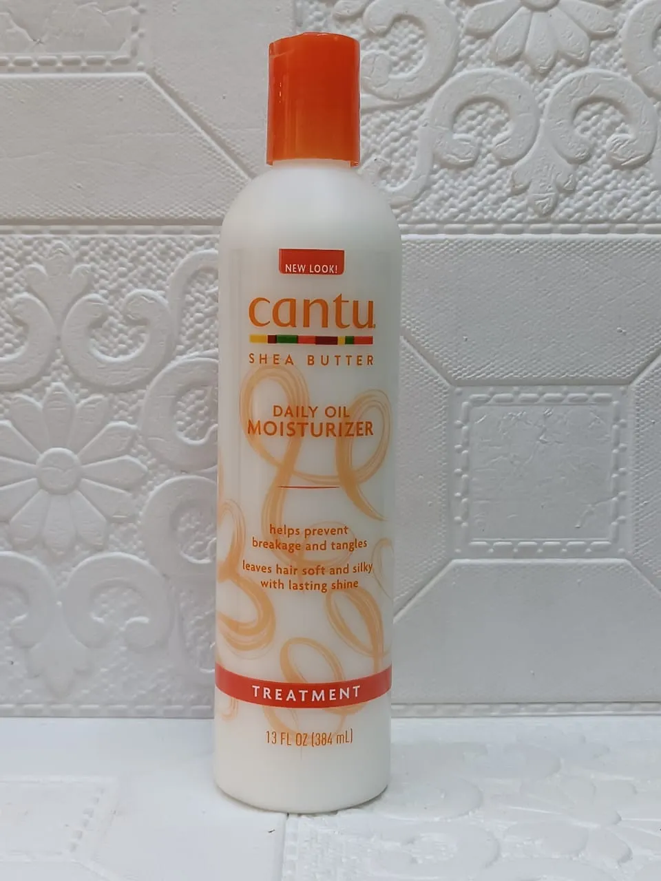 Cantu Shea Butter Daily Oil Moisturizer 384ml